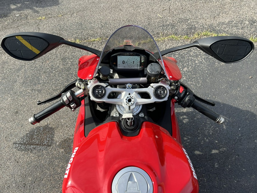 2024 Ducati Panigale V2