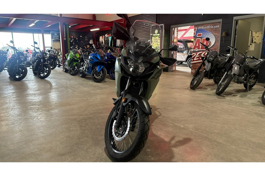2023 VERSYS-X 300 ABS - PEARL MATTE SAGE GREEN / METALLIC MATTE CARBON GRAY - Kawasaki