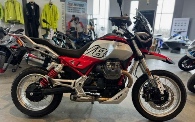 2025 Moto Guzzi V85 TT