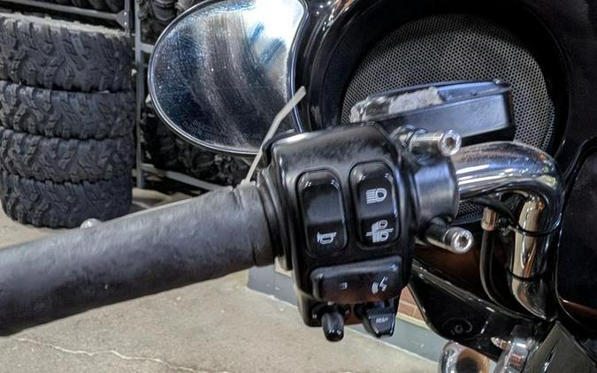 2014 Harley-Davidson® FLHXS - Street Glide® Special