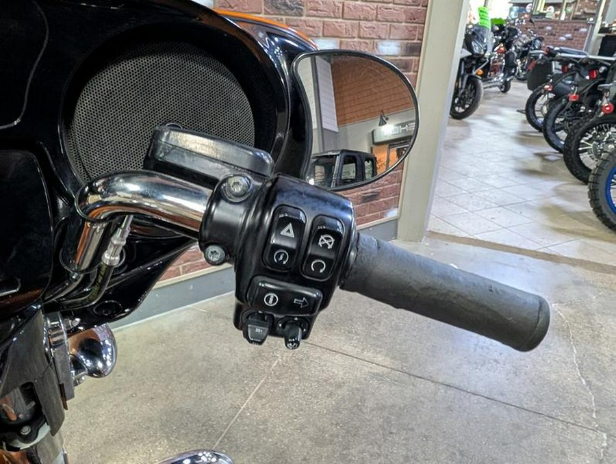 2014 Harley-Davidson® FLHXS - Street Glide® Special