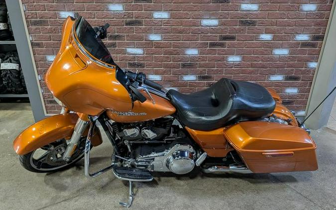 2014 Harley-Davidson® FLHXS - Street Glide® Special