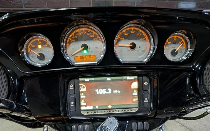 2014 Harley-Davidson® FLHXS - Street Glide® Special
