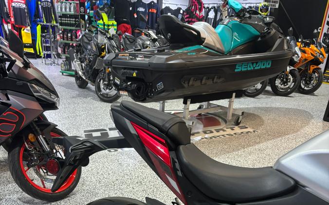 2024 Suzuki GSX-S 1000