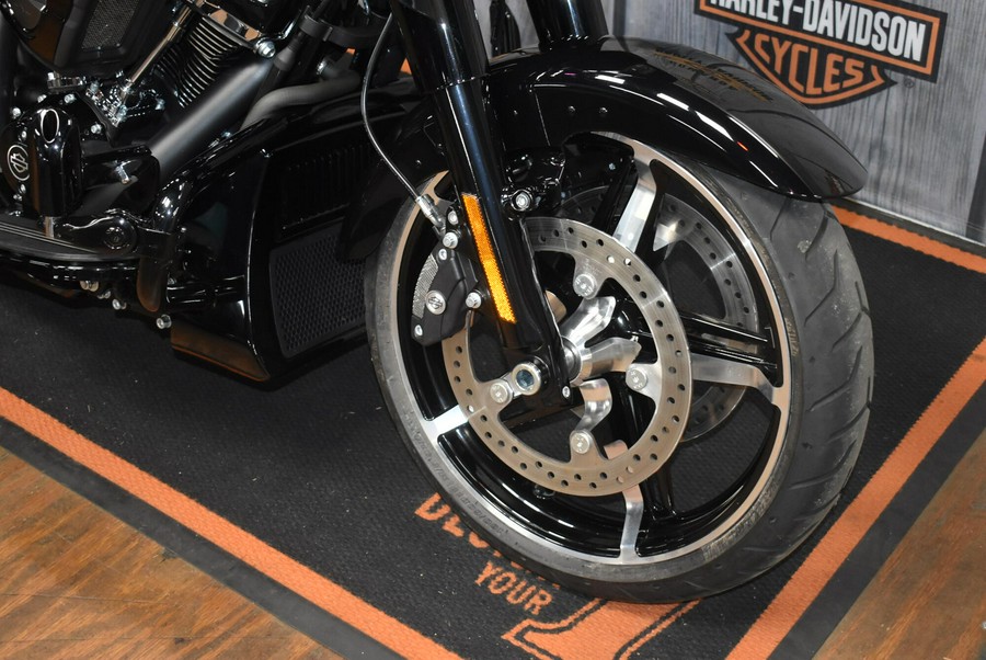 FLHX 2026 Street Glide®