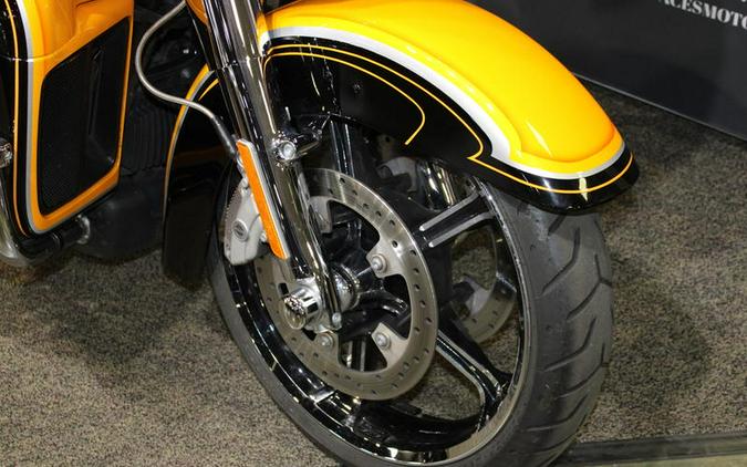 2022 Harley-Davidson® FLTRKSE - CVO™ Road Glide® Limited