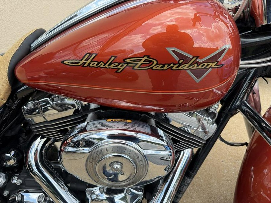 2011 Harley-Davidson® FLHR - Road King®