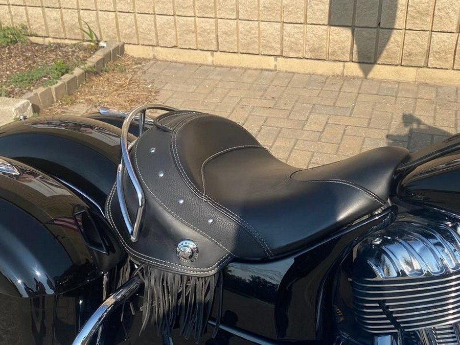 2019 Indian Motorcycle® Chieftain® Classic Thunder Black