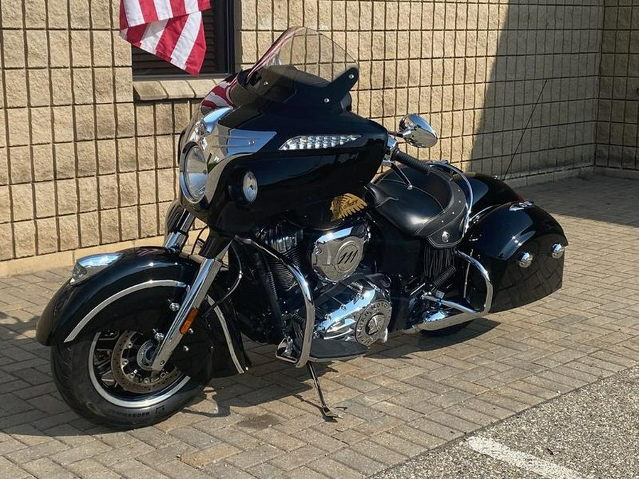 2019 Indian Motorcycle® Chieftain® Classic Thunder Black