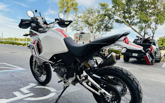 2023 Ducati DesertX Star White Silk