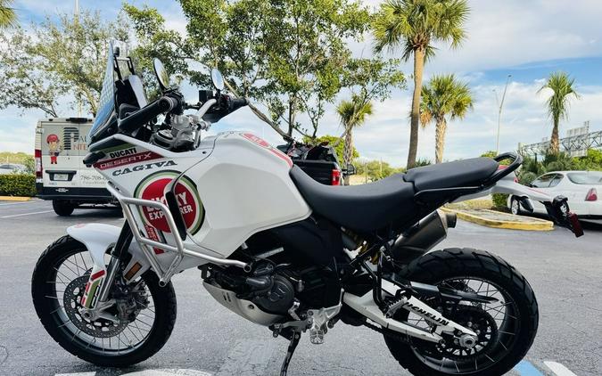 2023 Ducati DesertX Star White Silk