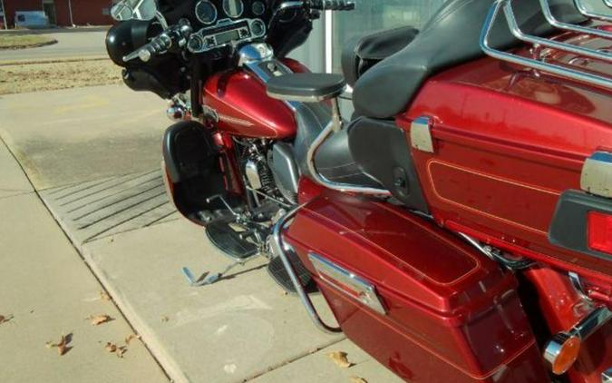 2010 Harley-Davidson® FLHTCU - Ultra Classic® Electra Glide