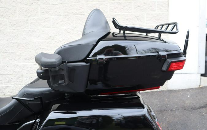 Used 2025 Harley-Davidson Tri Glide Ultra Vivid Black - Black Finish