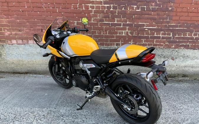 2026 Triumph THRUXTON 400