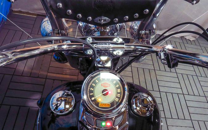 2014 Harley-Davidson Softail FLSTC - Heritage Classic