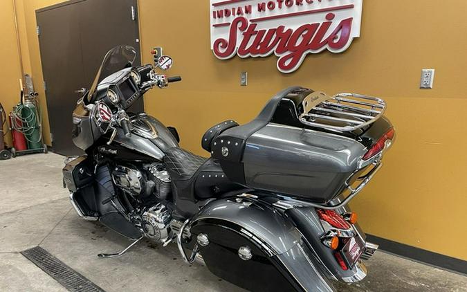 2017 Indian Roadmaster Steel Gray Over Thunder Black
