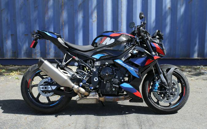 2023 BMW M 1000 R