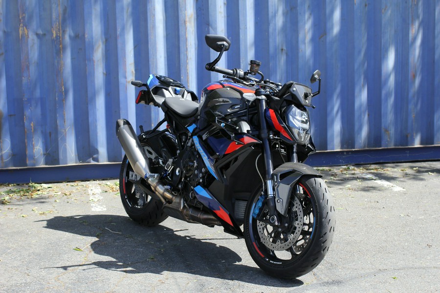 2023 BMW M 1000 R