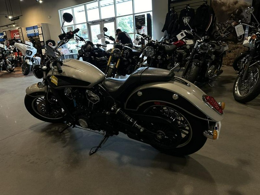 2022 Indian Motorcycle® Scout® ABS Silver Quartz Metallic/Black