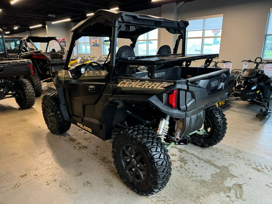 2022 Polaris Industries GENERAL XP 1000 Deluxe RIDE COMMAND Edition