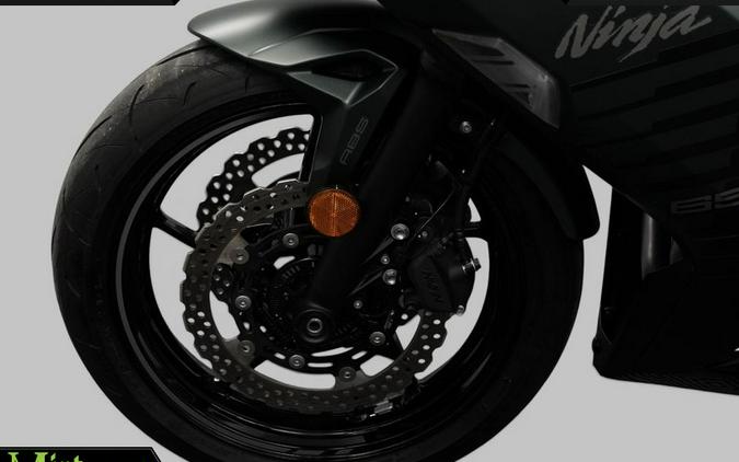 2025 Kawasaki Ninja 650 ABS