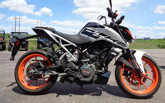 2021 KTM 200 Duke