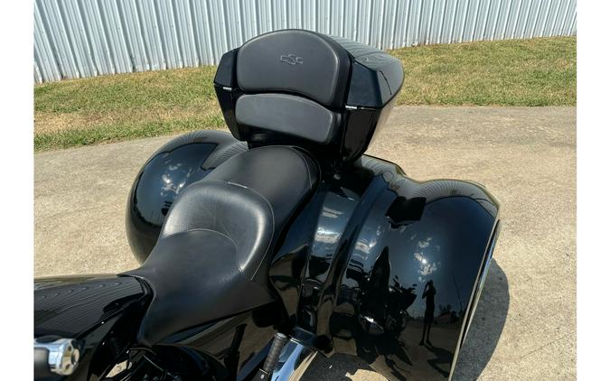 2012 Victory Motorcycles CROSS COUNTRY W/ CSC TRIKE CONVERSION