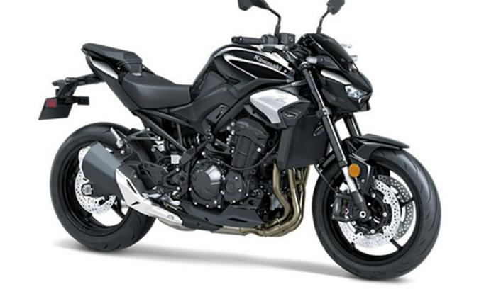 2025 Kawasaki Z900 ABS Metallic Spark Black/Metallic Carbon Gray