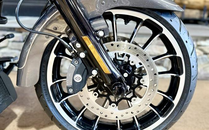 2023 FLTRT - Road Glide 3