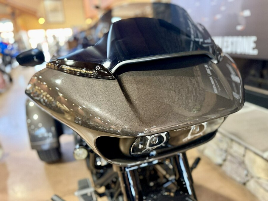 2023 FLTRT - Road Glide 3