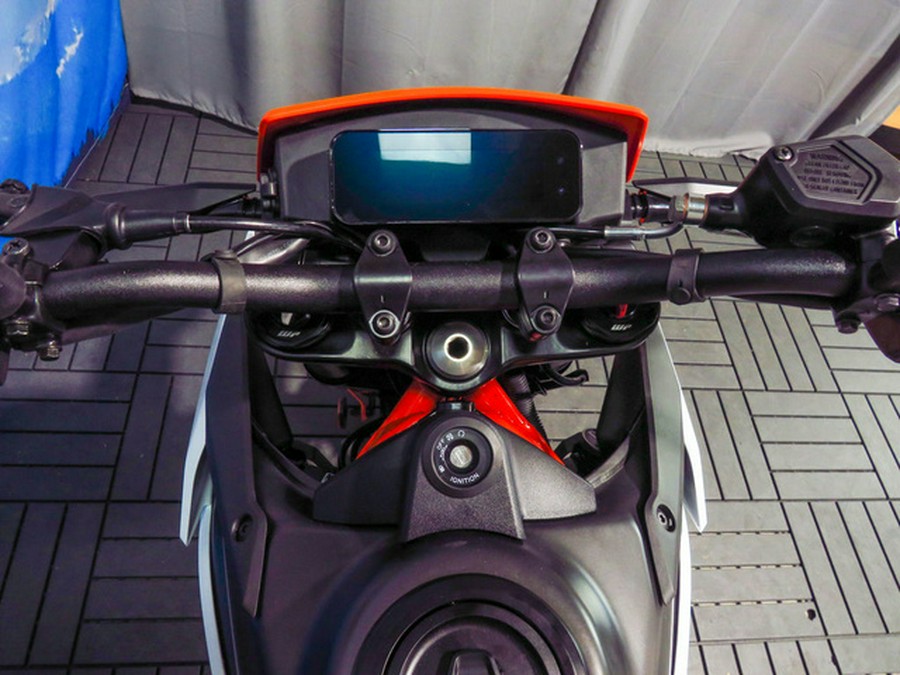 2026 KTM SMC 390 R