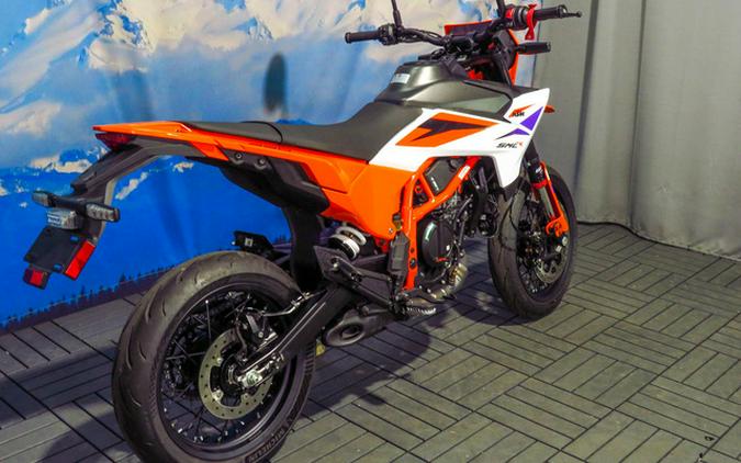 2026 KTM SMC 390 R
