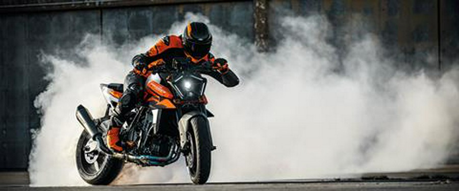 2027 KTM 990 Duke