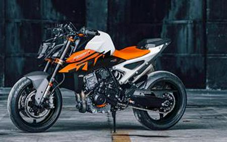 2027 KTM 990 Duke