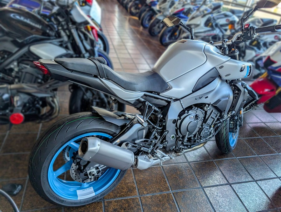 2025 Yamaha MT-10 Ice Storm - 000667