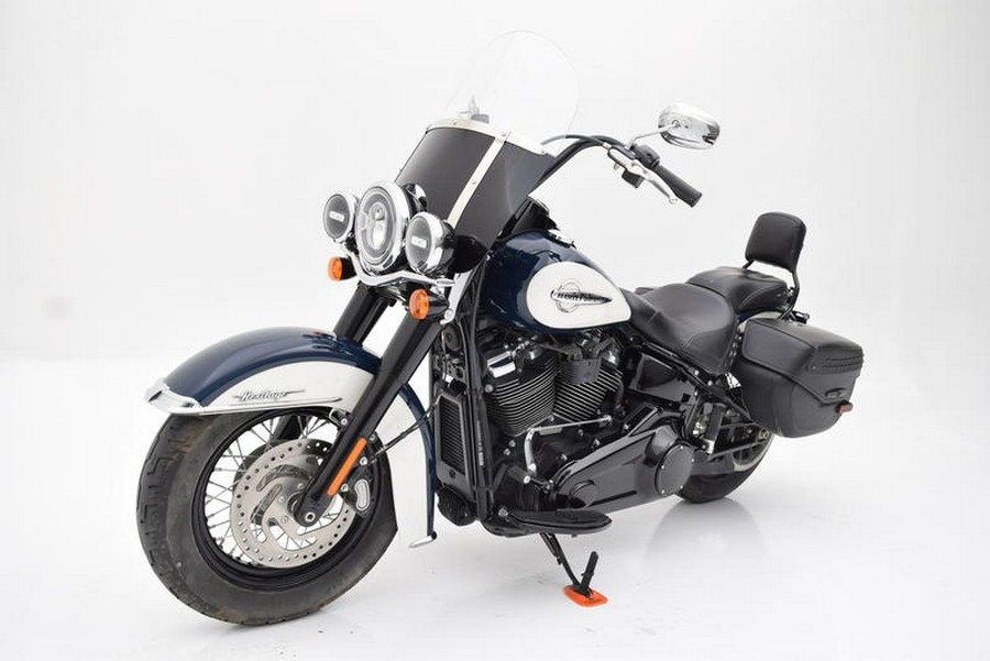 2019 Harley-Davidson® FLHC - Softail® Heritage Classic