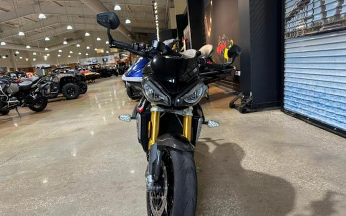 2022 Triumph Speed Triple 1200 RS Sapphire Black