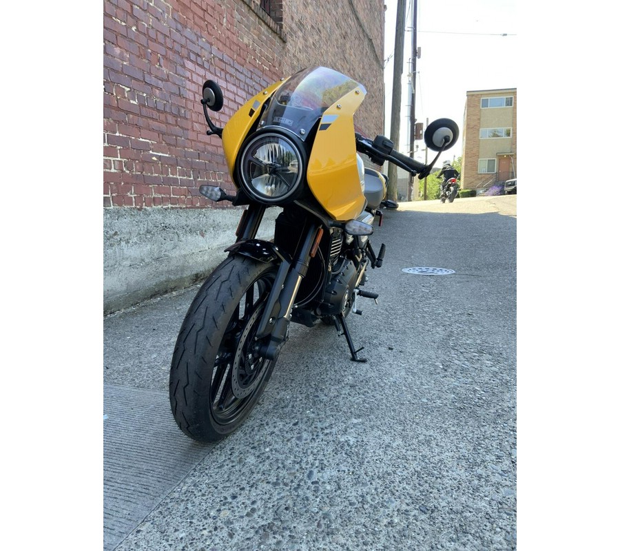 2026 Triumph THRUXTON 400