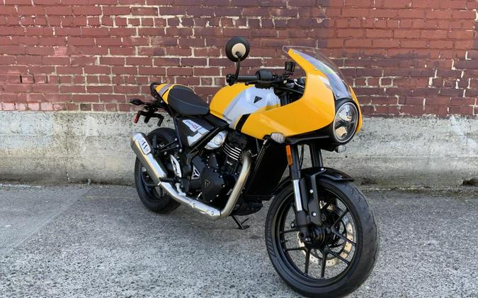 2026 Triumph THRUXTON 400