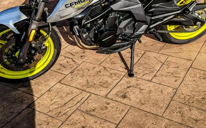 2022 CFMOTO 650NK