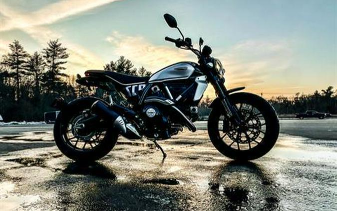 2024 Ducati Scrambler Icon