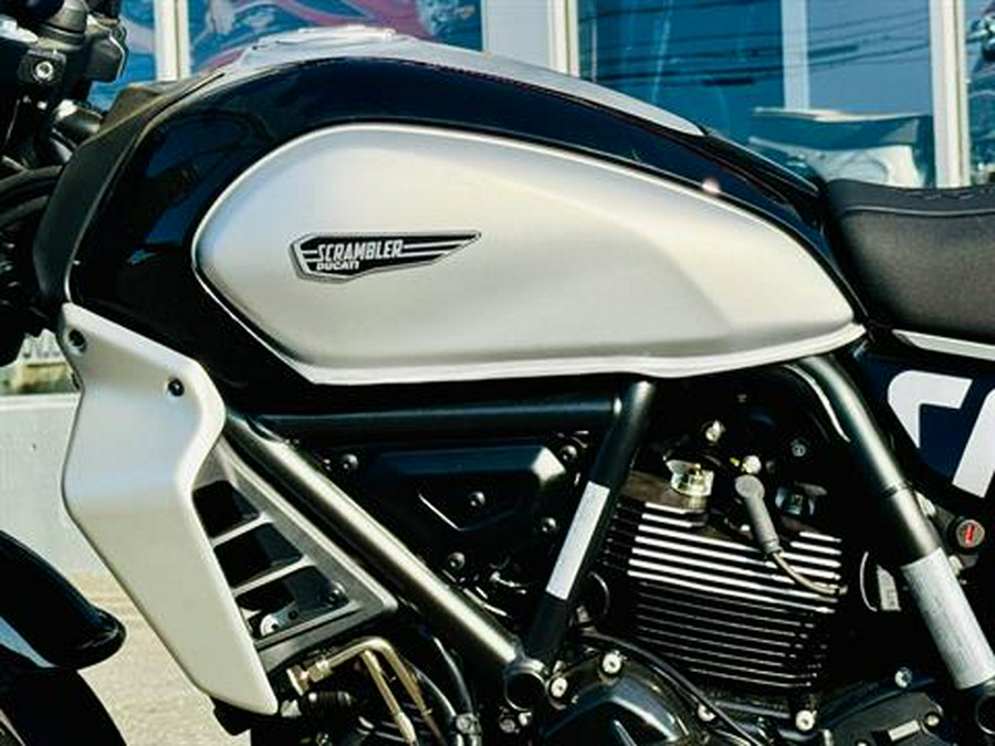 2024 Ducati Scrambler Icon