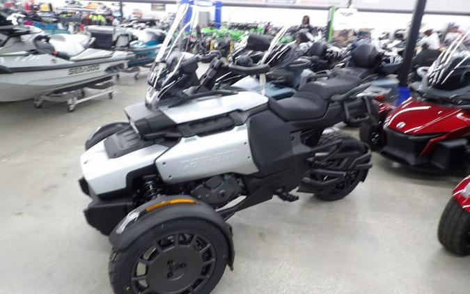 2018 Can-Am Spyder F3 Limited Dark
