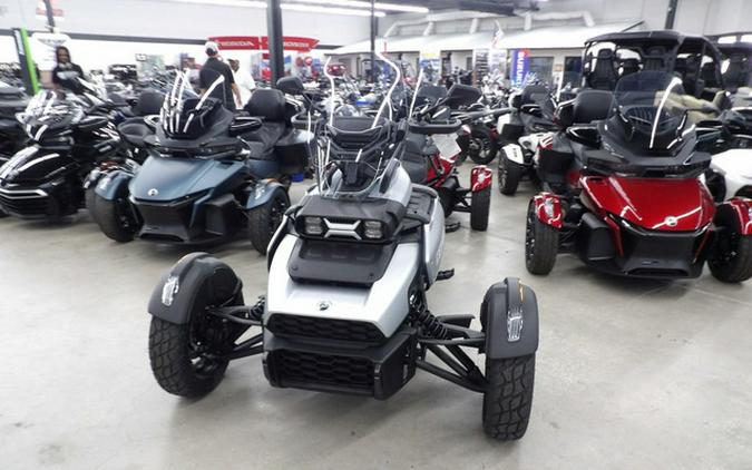 2018 Can-Am Spyder F3 Limited Dark