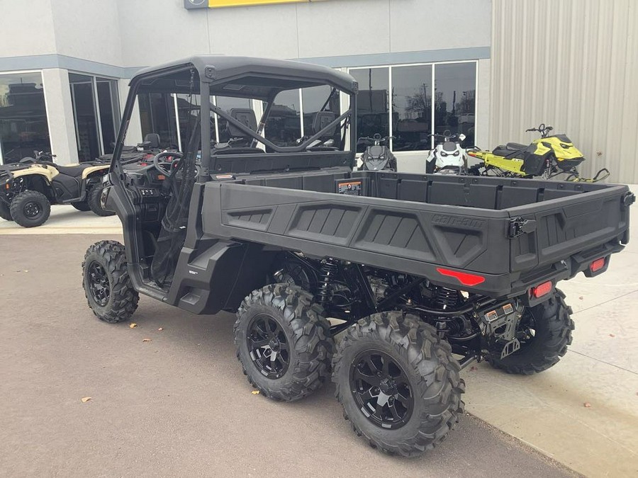 2026 Can-Am Defender 6X6 XT HD10