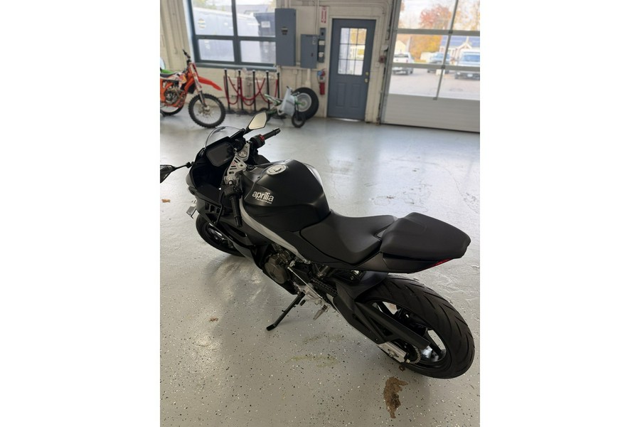 2025 Aprilia RS457