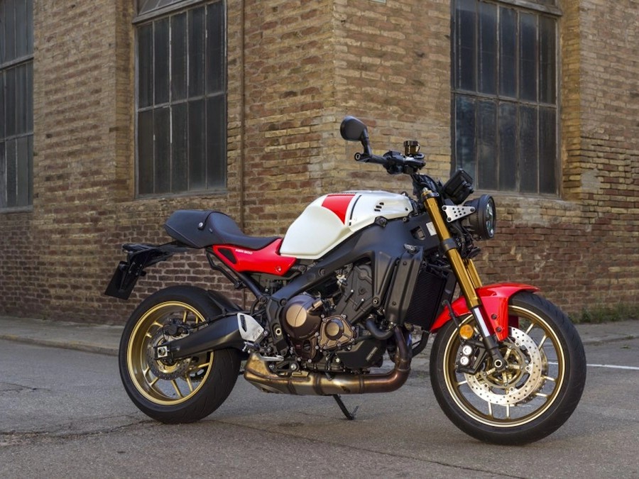 2026 Yamaha XSR900 Heritage White - 000655