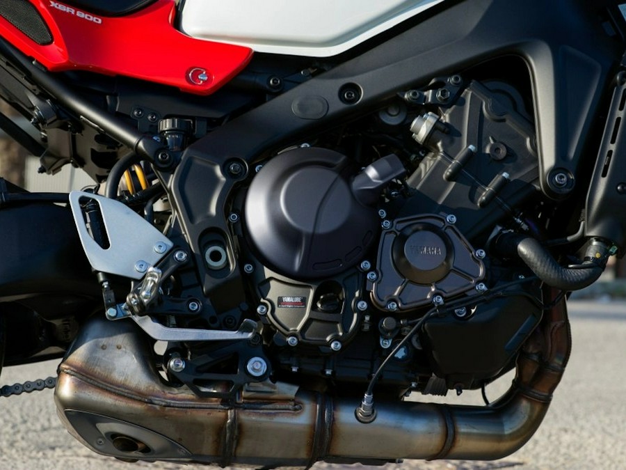 2026 Yamaha XSR900 Heritage White - 000655