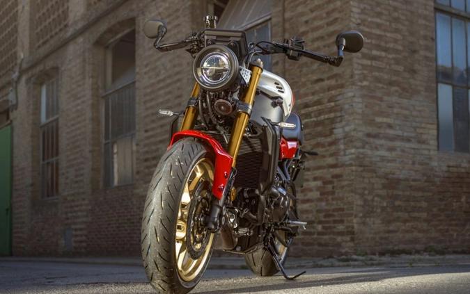 2026 Yamaha XSR900 Heritage White - 000655