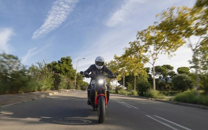 2026 Yamaha XSR900 Heritage White - 000655